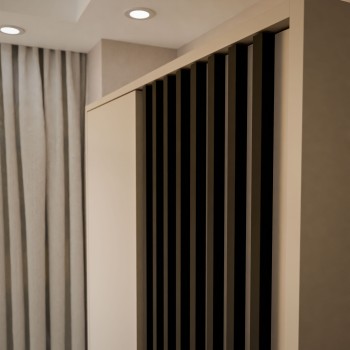 Szafa dwudrzwiowa NELA z lamelami 105 cm