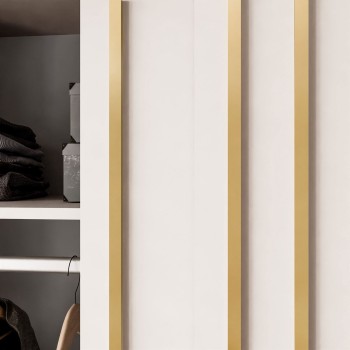 Szafa przesuwna AURIS 150 cm ze złotymi listwami