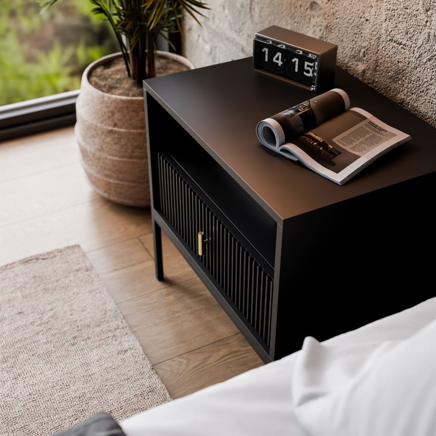 Stolik nocny MIDNIGHT z ryflowanym frontem na stelażu