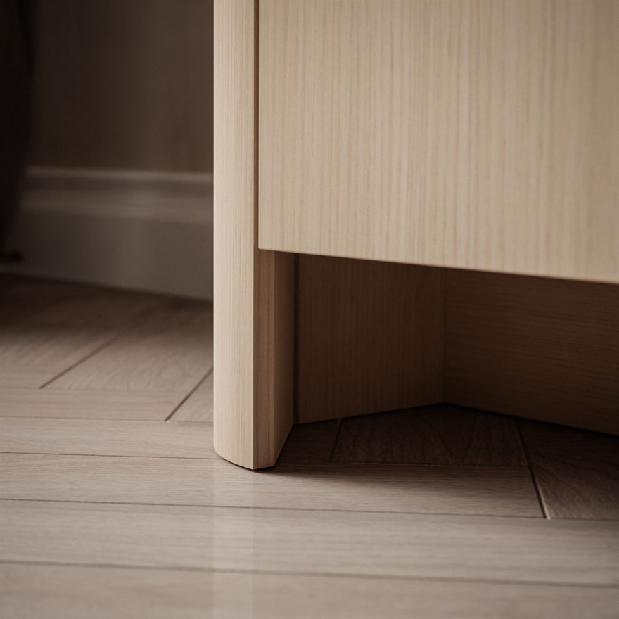 Czterodrzwiowa komoda DESTINY II K-103