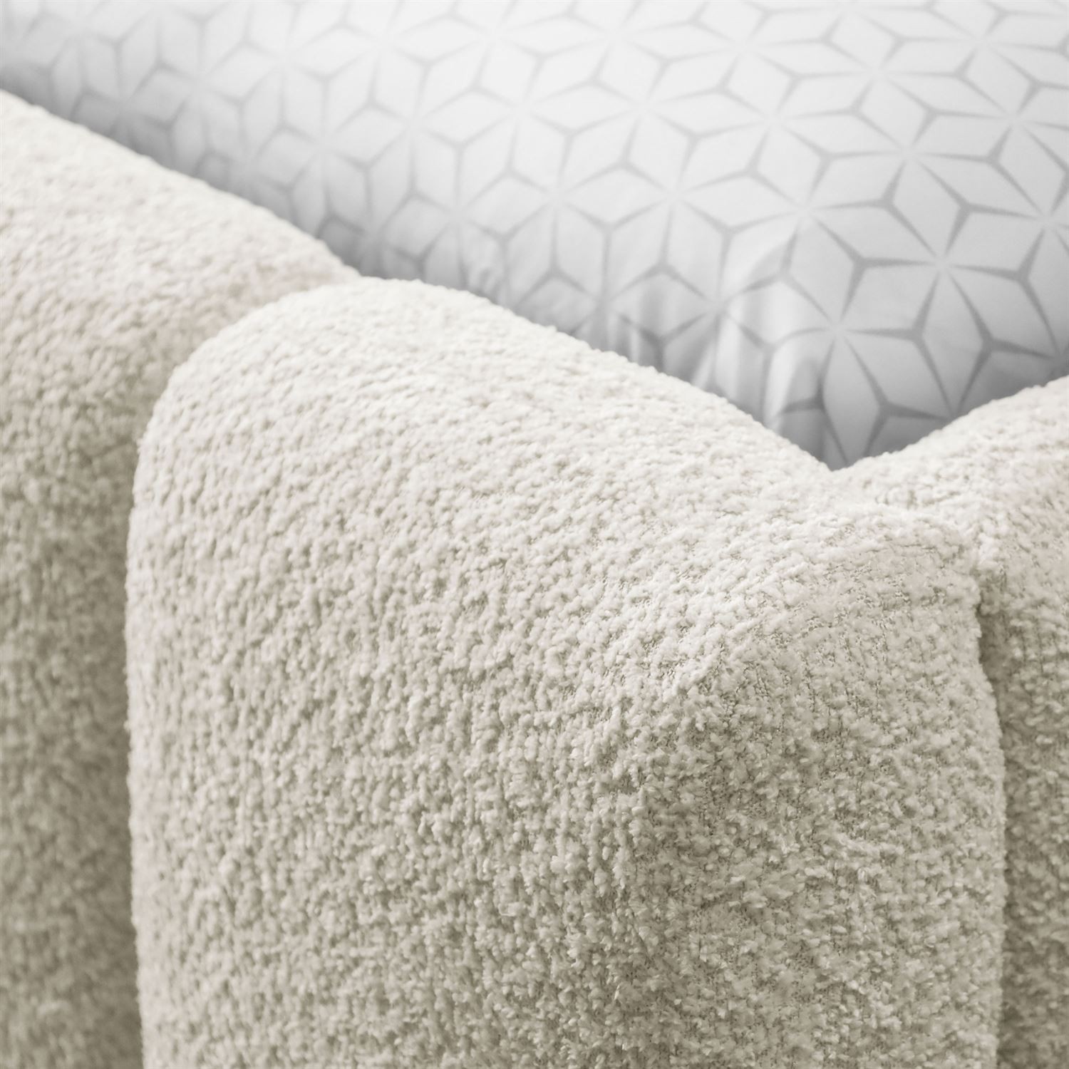 Łóżko tapicerowane ELENA z pojemnikiem na pościel