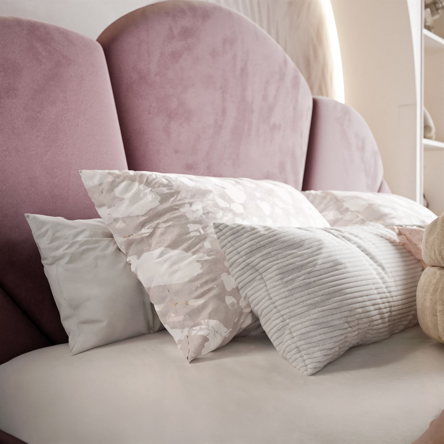 Łóżko tapicerowane ARIEL z pojemnikiem na pościel