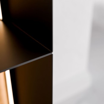 Metalowa półka QUADRO III z oświetleniem LED