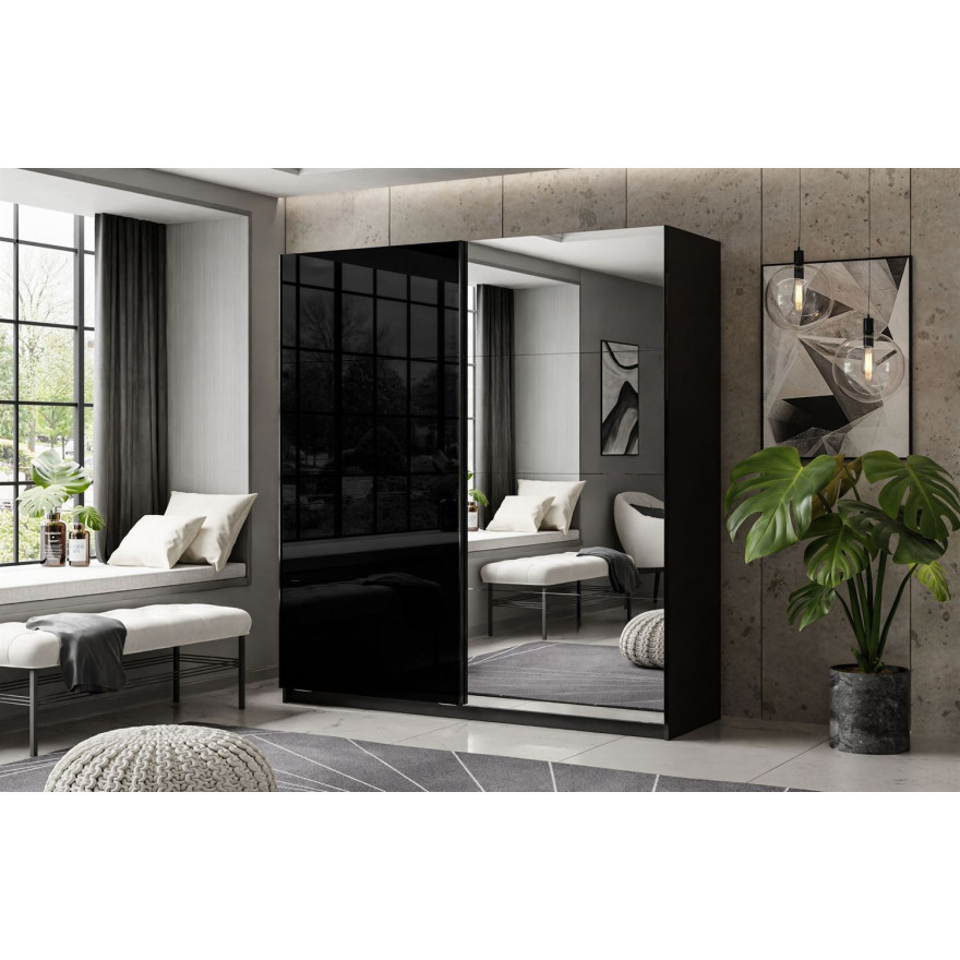 Szafa przesuwna LINA 194/244 cm czarny połysk